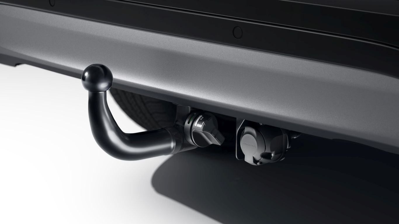 Detachable Tow Bar Kit, 21MY only image
